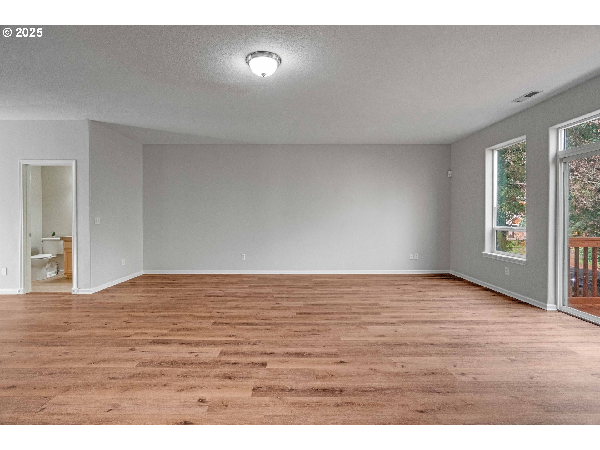 2106 Charlie Court Forest Grove, OR 97116 - Photo 7 of 48