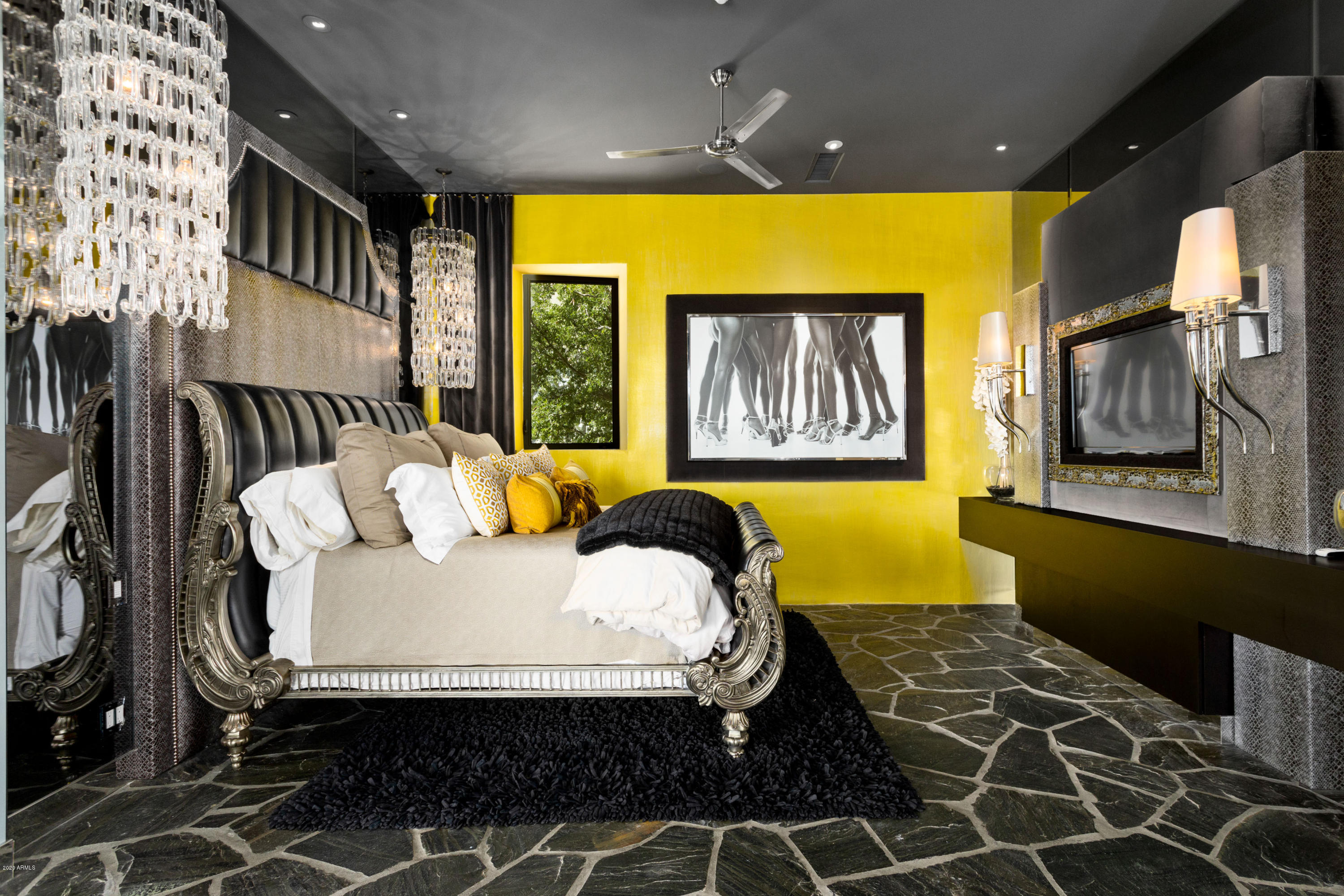 40384 Brangus Road Scottsdale, AZ 85262 - Photo 18 of 41 OVERSIZED MASTER WING