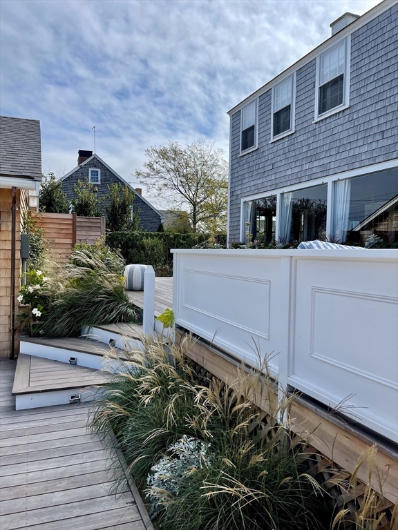 66 Hulbert Avenue Nantucket, MA 02554 - Photo 19 of 22
