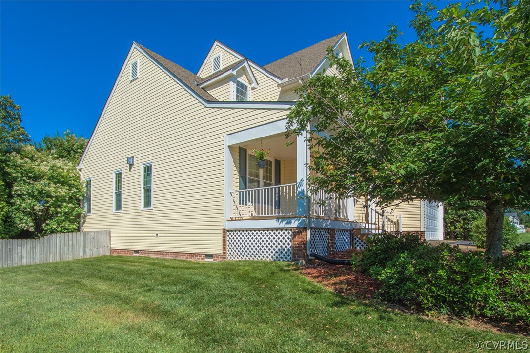 9330 Springmount Terrace Chesterfield, VA 23832 - Photo 4 of 38 a front view of a house with a garden