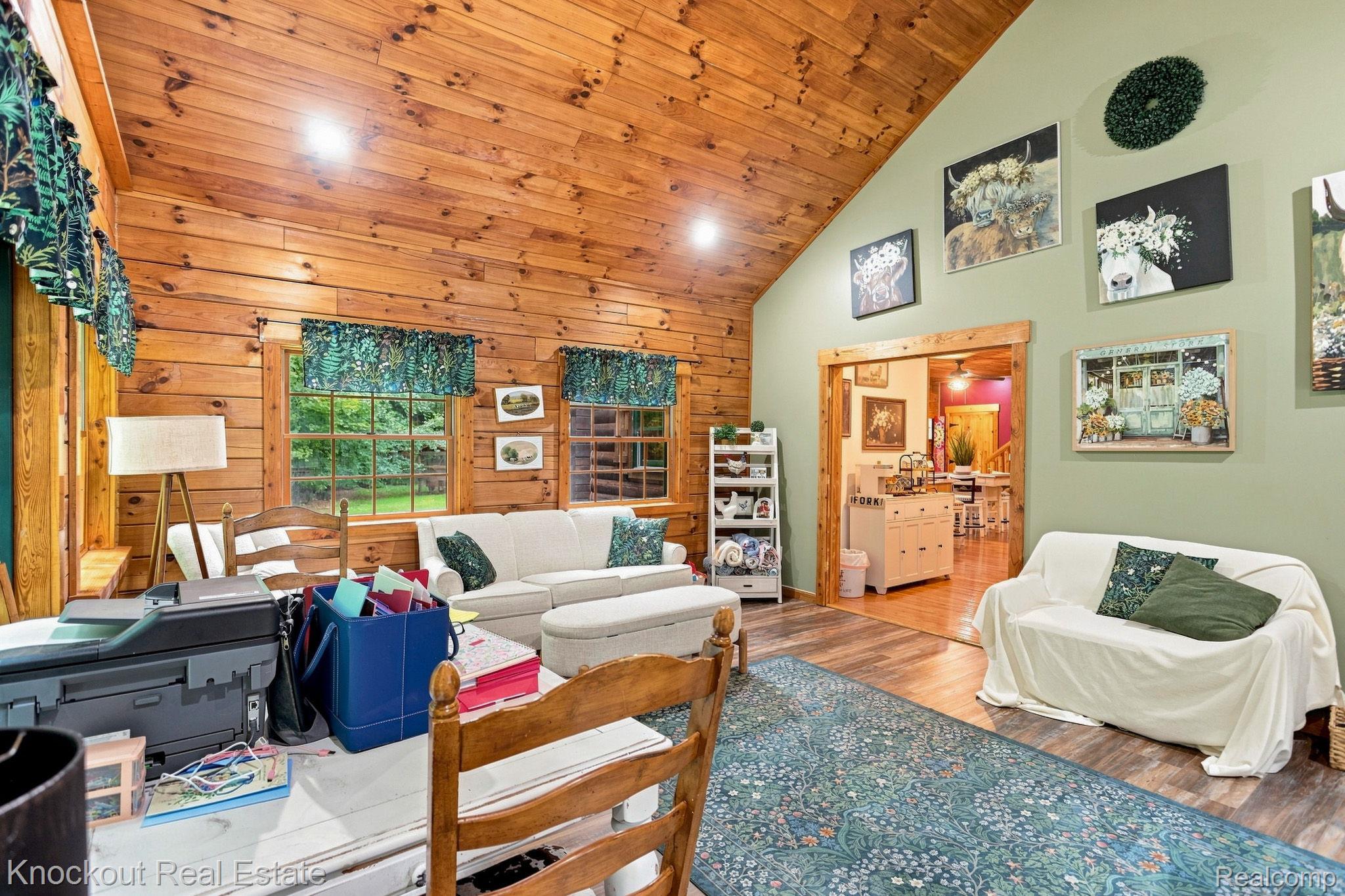 8222 Moorish Road Birch Run, MI 48415 - Photo 5 of 80 25-web-or-mls-8222 Moorish Rd-14.jpg
