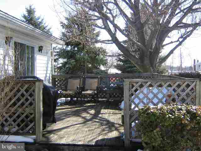 13 Sharon Road Enola, PA 17025 - Photo 8 of 9 Gallery Image 8