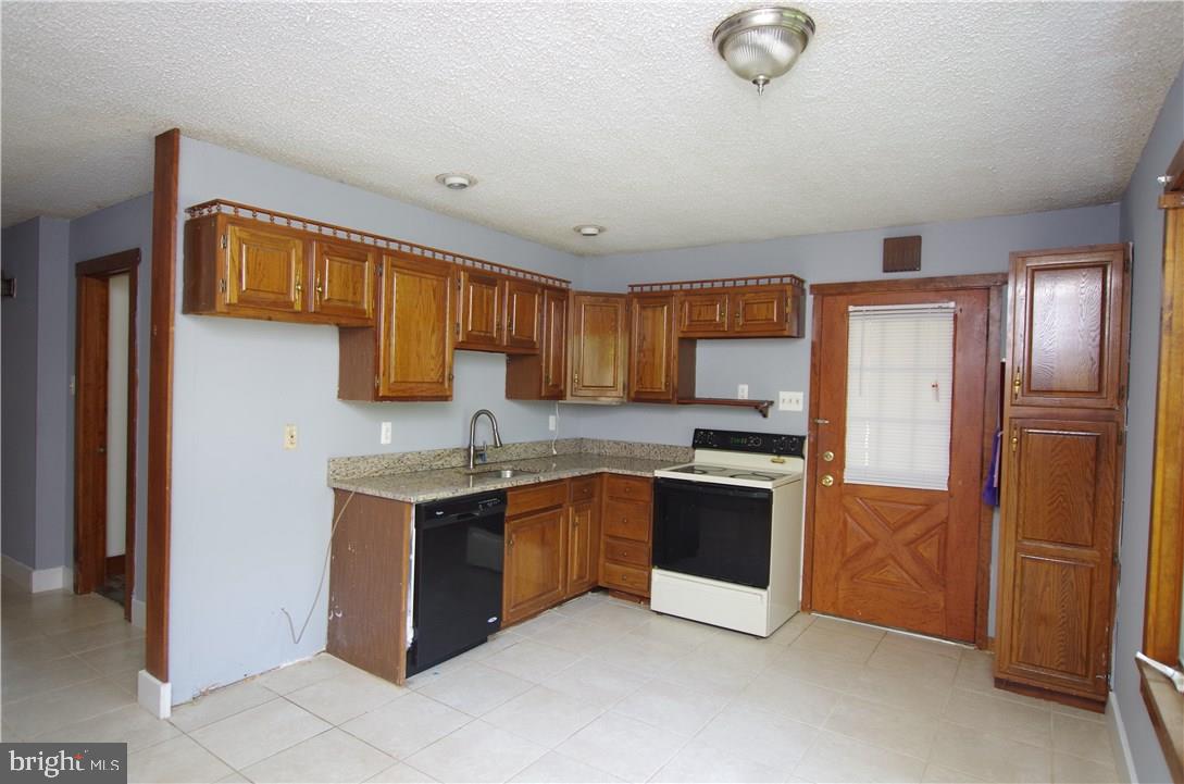 7 Pikes Peak Road Tuckerton, NJ 08087 - Photo 12 of 17 Gallery Image 12