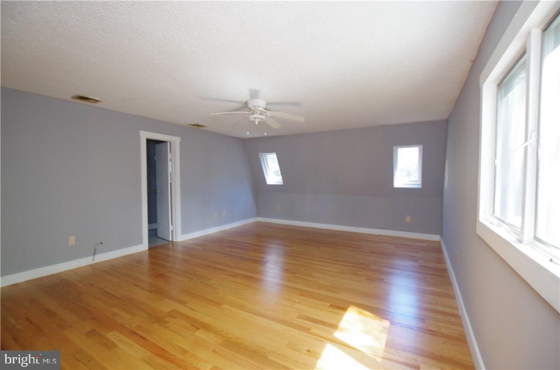 7 Pikes Peak Road Tuckerton, NJ 08087 - Photo 7 of 17 Gallery Image 7