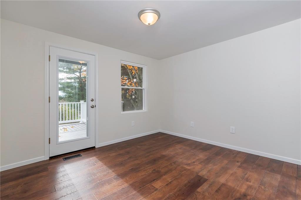 516 Aten Road Coraopolis, PA 15108 - Photo 13 of 25 Gallery Image 13
