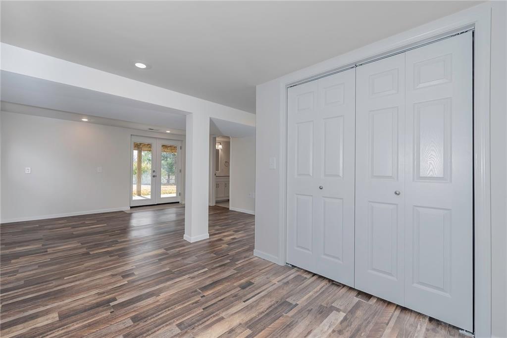 516 Aten Road Coraopolis, PA 15108 - Photo 16 of 25 Gallery Image 16