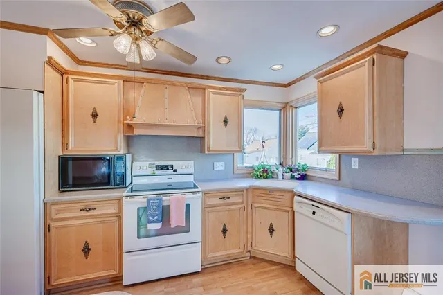 $530,000 | 31 Marie Road, Fords, NJ 08863