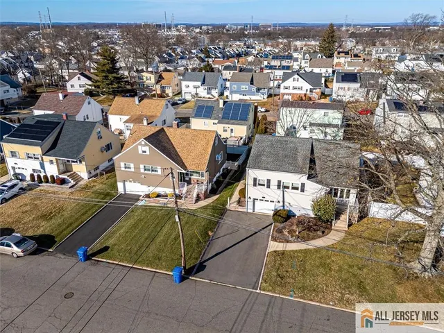 $530,000 | 31 Marie Road, Fords, NJ 08863