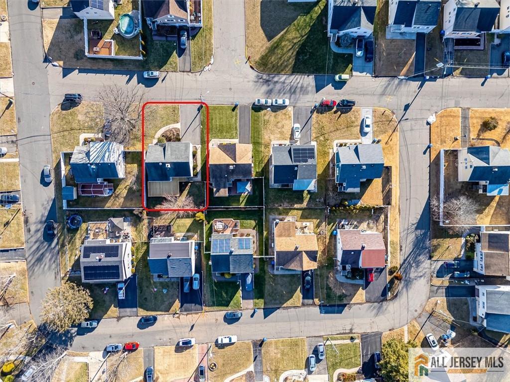 31 Marie Road Fords, NJ 08863 - Photo 7 of 44 a store with lots of tall buildings