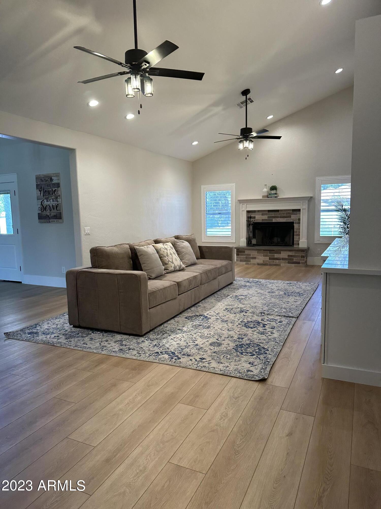 4352 East Santa Rosa Place Gilbert, AZ 85234 - Photo 2 of 6 IMG_6640