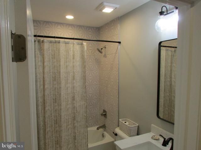 $825,000 | 2814 Rhode Island Avenue Northeast, Washington, DC 20018