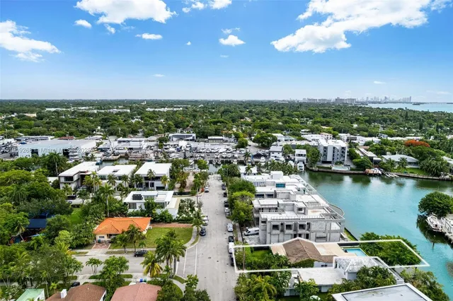 $2,990,000 | 7701 Northeast 8th Avenue, Miami, FL 33138