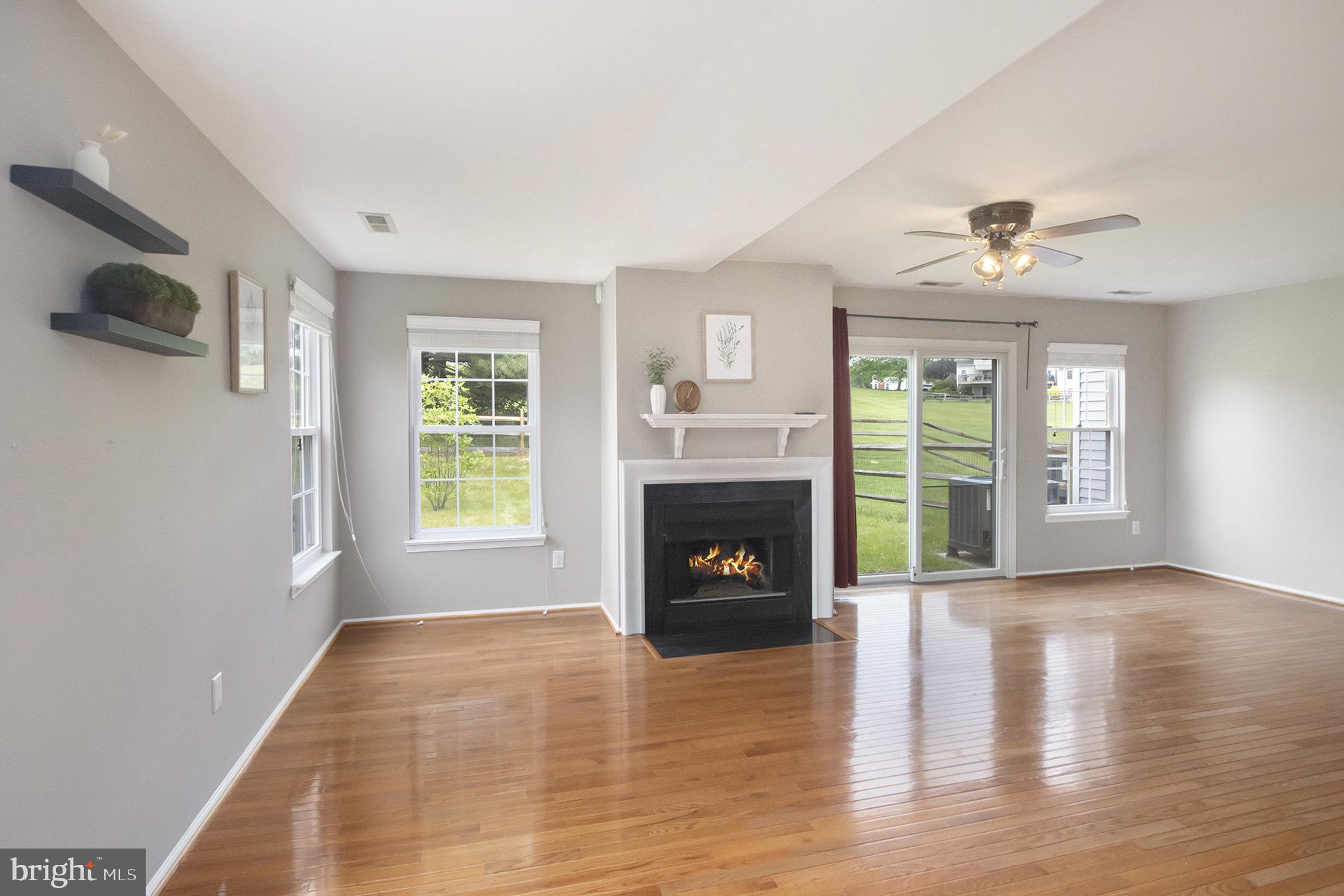 121 North Park Road Newtown, PA 18940 - Photo 8 of 32 Gallery Image 8