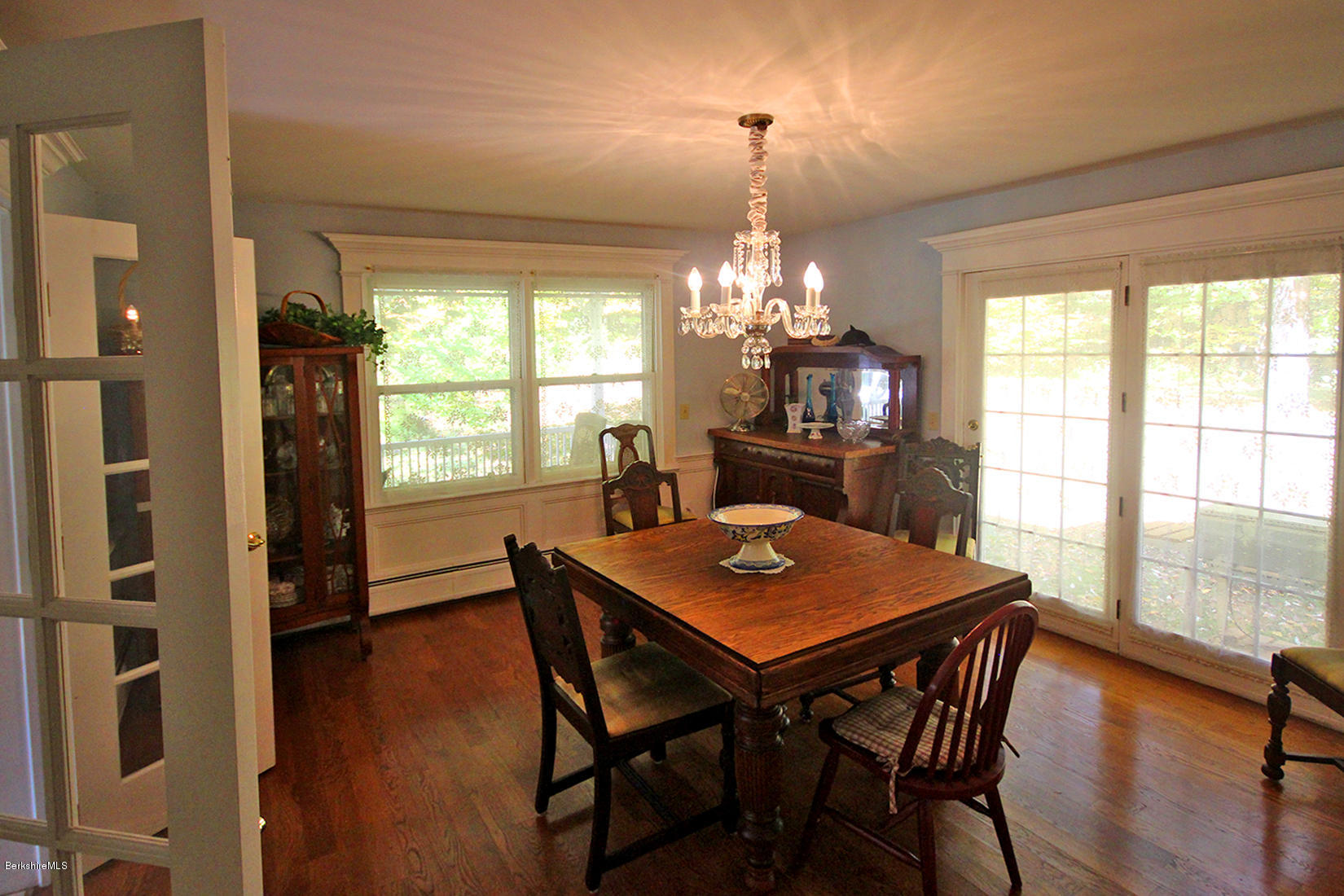 20 Smith Road West Stockbridge, MA 01266 - Photo 8 of 22 DINNING ROOM