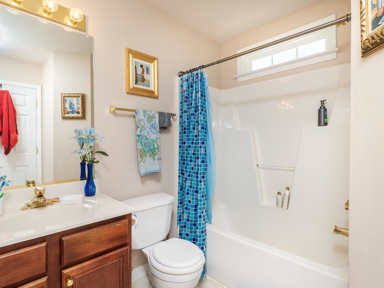 8000 Chatahoochie Lane Raleigh, NC 27616 - Photo 22 of 24 Jack and Jill Bath