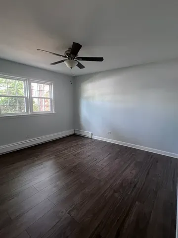 $1,750 | 2427 Ogden Avenue, Unit 3, Downers Grove, IL 60515