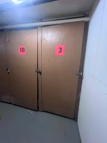 $1,750 | 2427 Ogden Avenue, Unit 3, Downers Grove, IL 60515