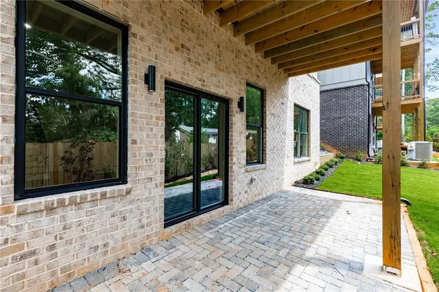 $1,095,000 | 3020 Trae Court, Smyrna, GA 30080