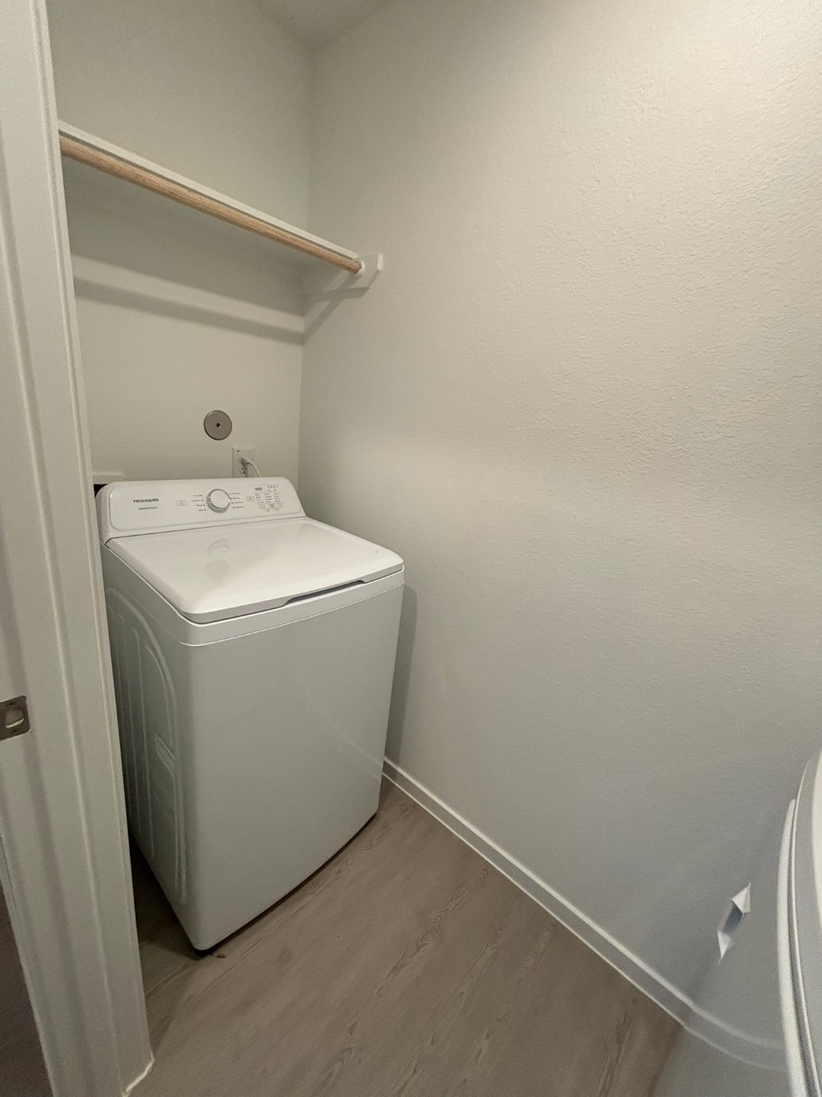 1733 Lofty Cedar Court Conroe, TX 77301 - Photo 14 of 18 a utility room with dryer and washer