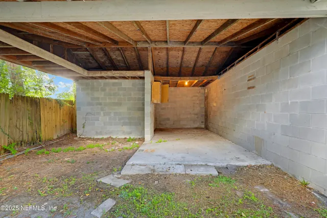 $175,000 | 9062 2nd Avenue, Jacksonville, FL 32208