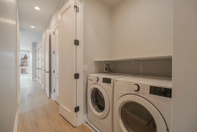 $3,000 | 3738 South Calumet Avenue, Unit 2N, Chicago, IL 60653