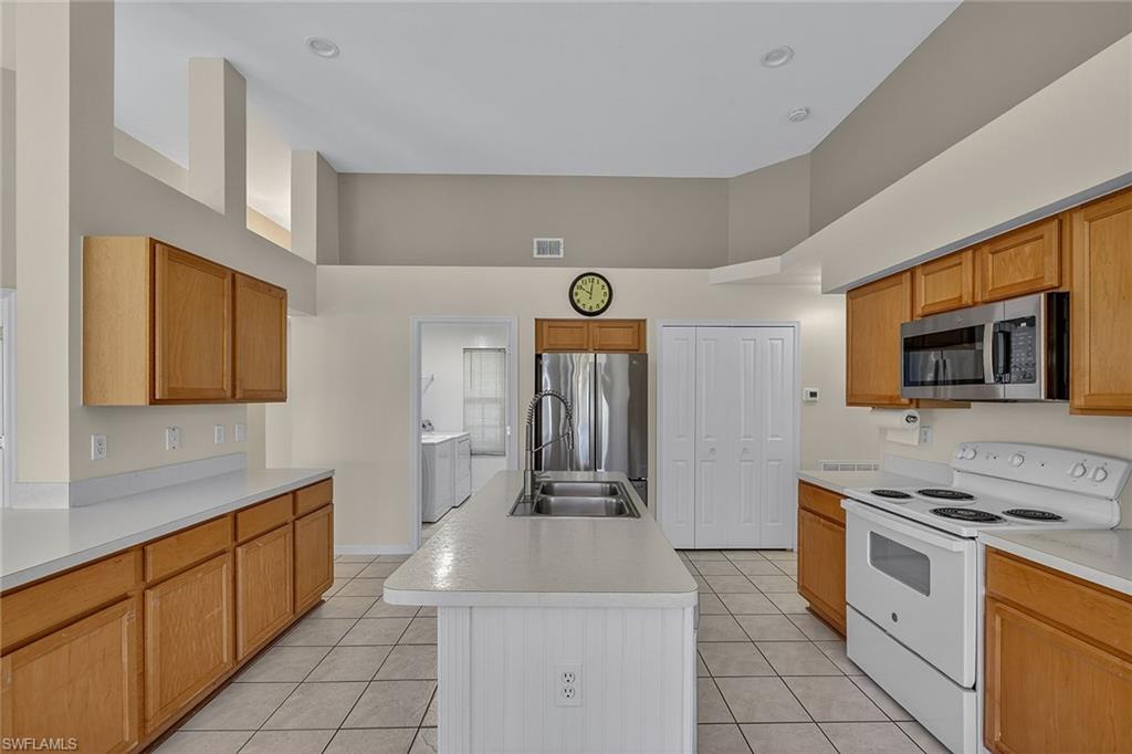 2729 Branch Lane Naples, FL 34109 - Photo 4 of 21