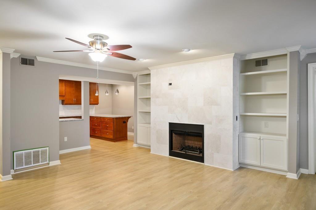 558 Emory Oaks Way Decatur, GA 30033 - Photo 4 of 23