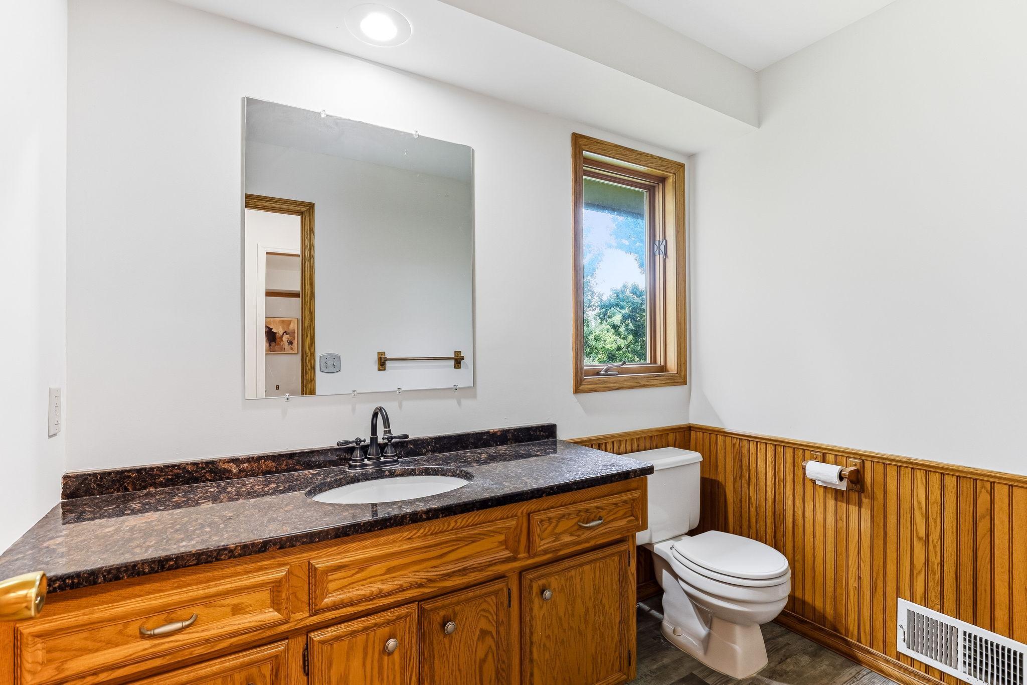 4211 Redding Ridge Drive Minnetonka, MN 55345 - Photo 16 of 46