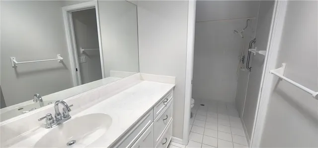 $2,150 | 451 10th Place, Vero Beach, FL 32960