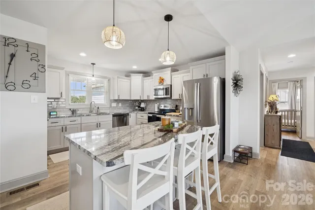 $445,000 | 142 Alf Hoover Road, Lincolnton, NC 28092