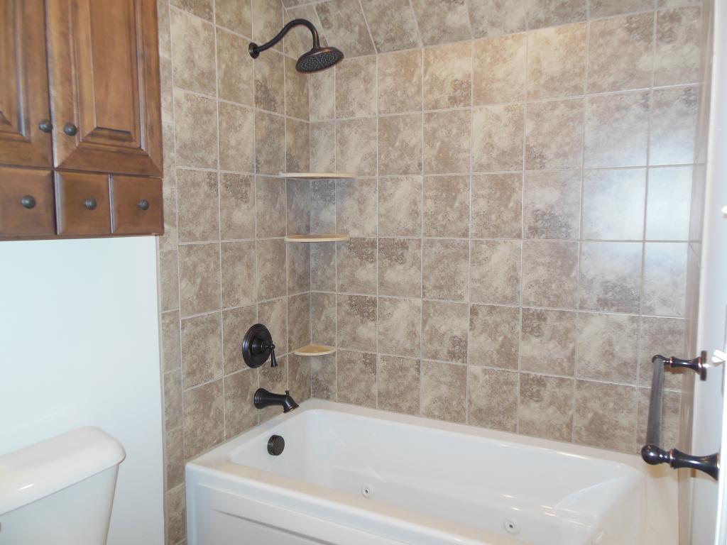 8 Knoll Road Wolfeboro, NH 03894 - Photo 14 of 36 Gallery Image 14