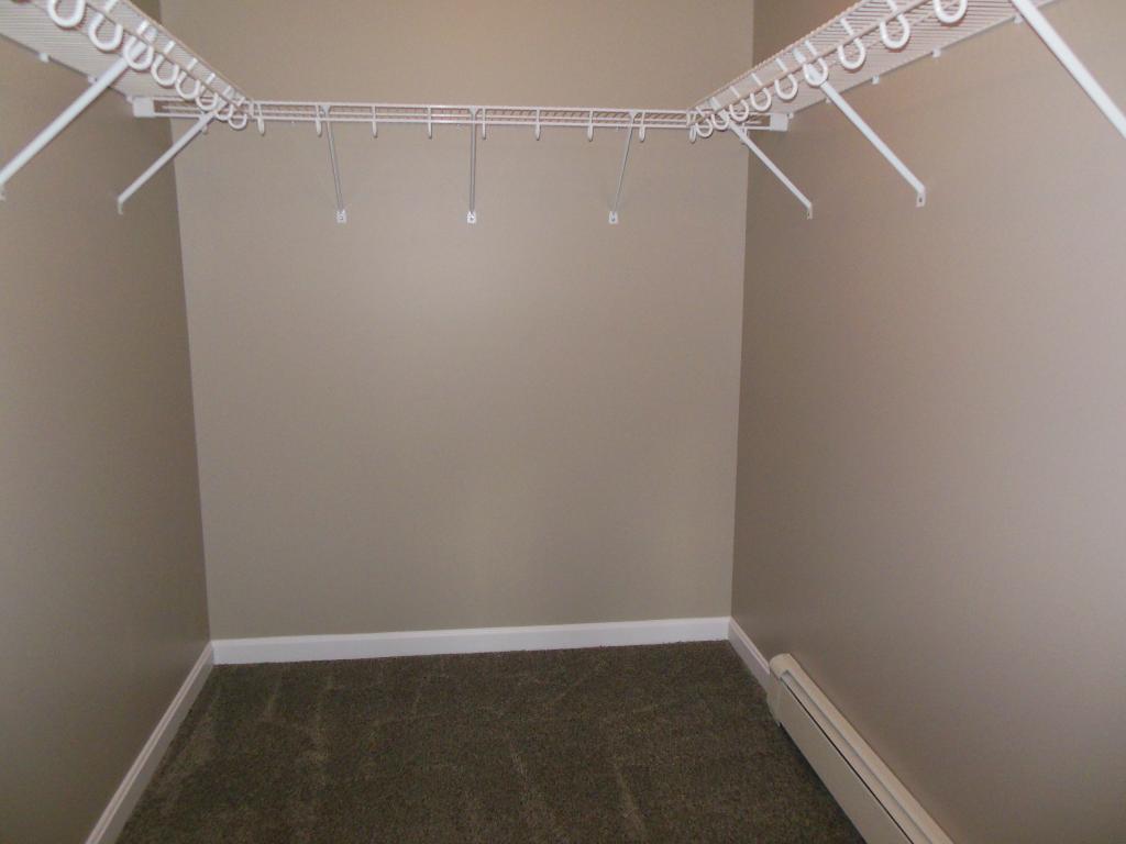 8 Knoll Road Wolfeboro, NH 03894 - Photo 19 of 36 Gallery Image 19