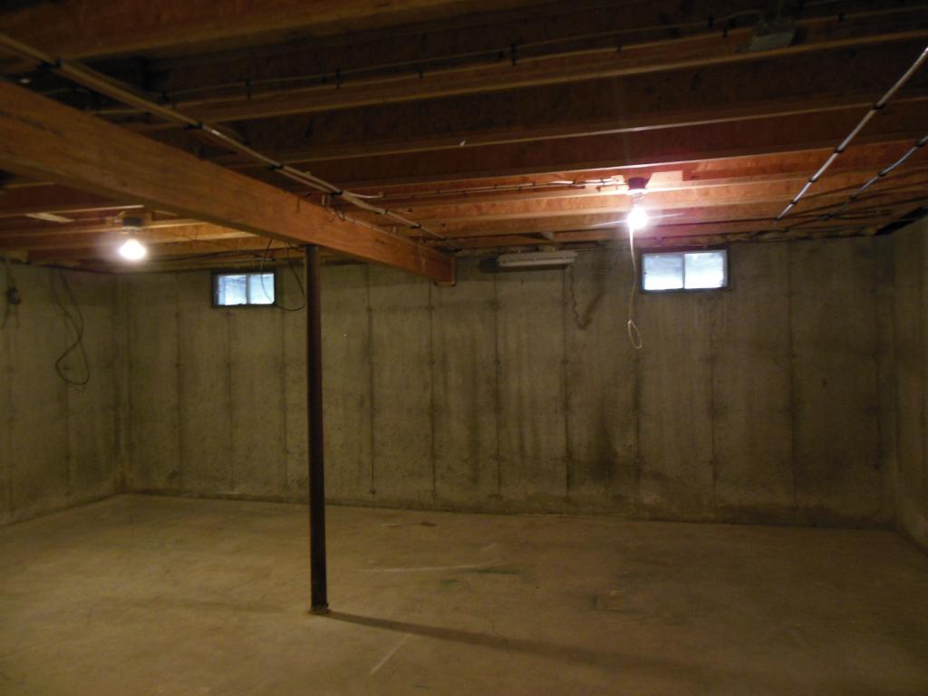 8 Knoll Road Wolfeboro, NH 03894 - Photo 28 of 36 Gallery Image 28
