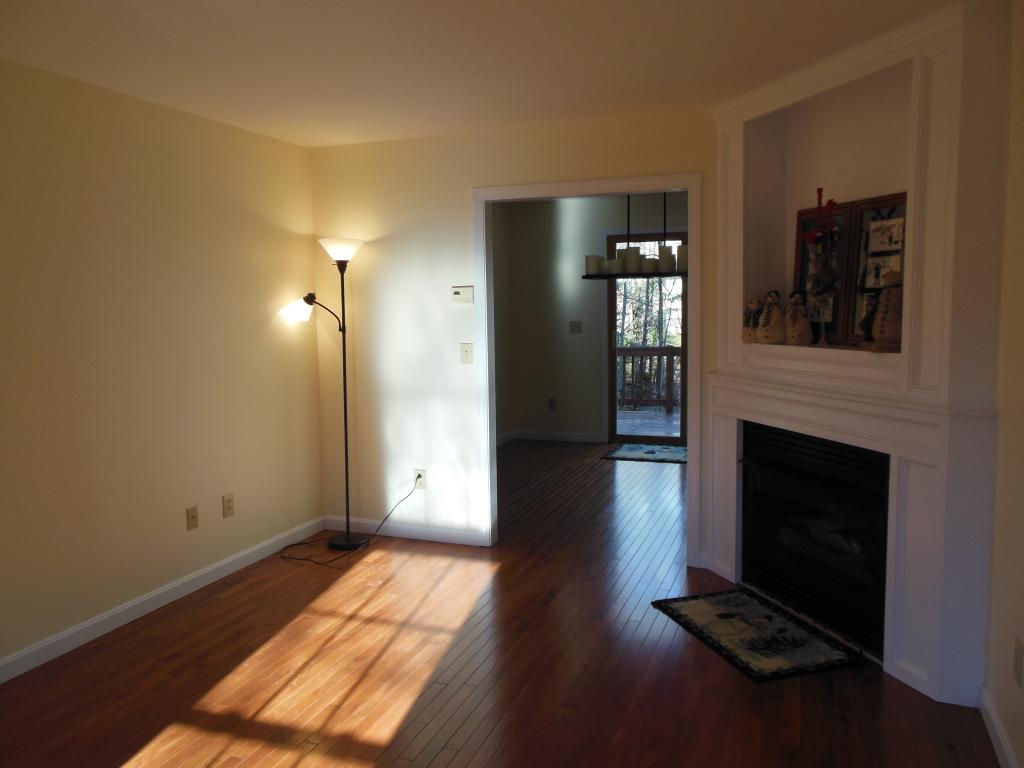 8 Knoll Road Wolfeboro, NH 03894 - Photo 6 of 36 Gallery Image 6
