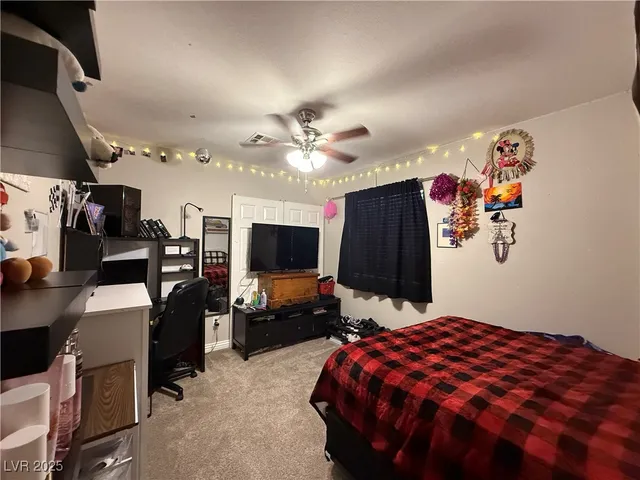 $422,999 | 7925 Hollow Pine Street, Las Vegas, NV 89143