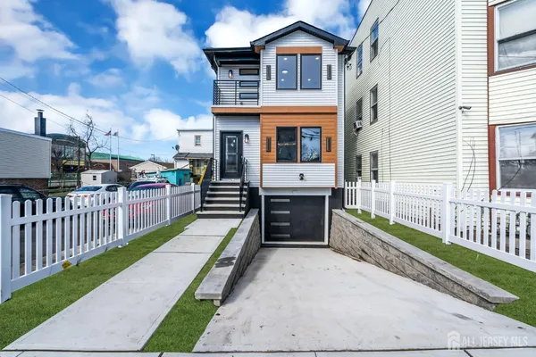 $650,000 | 589 Elizabeth Street, Perth Amboy, NJ 08861