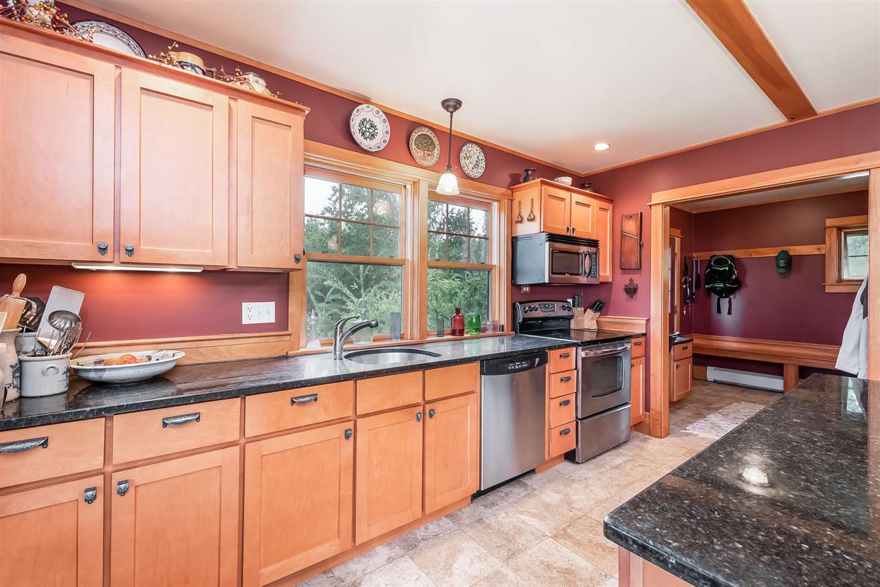 85 Square Hill Road Wolfeboro, NH 03894 - Photo 13 of 39