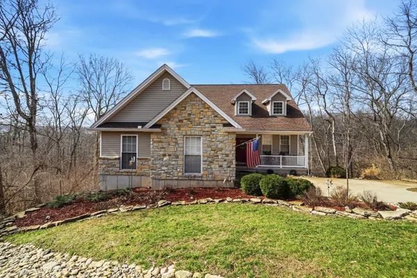 $435,000 | 19949 Overlook Circle, Lawrenceburg, IN 47025
