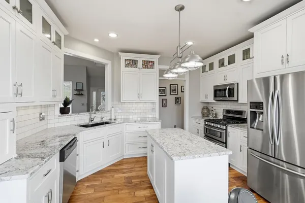 $435,000 | 19949 Overlook Circle, Lawrenceburg, IN 47025