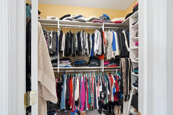 $435,000 | 19949 Overlook Circle, Lawrenceburg, IN 47025