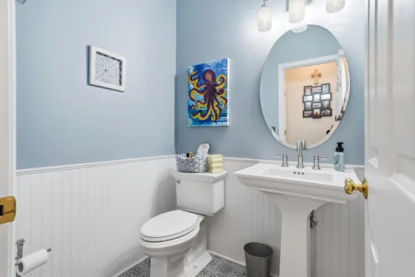 $435,000 | 19949 Overlook Circle, Lawrenceburg, IN 47025