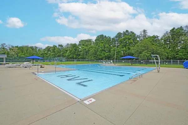 $435,000 | 19949 Overlook Circle, Lawrenceburg, IN 47025