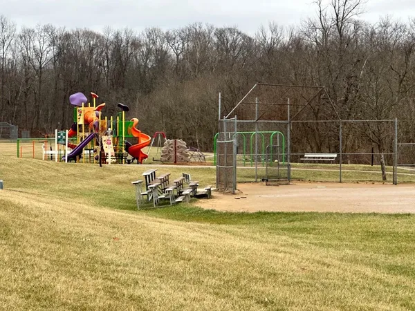 $424,900 | 19949 Overlook Circle, Lawrenceburg, IN 47025