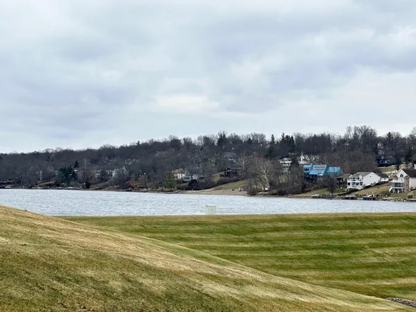 $424,900 | 19949 Overlook Circle, Lawrenceburg, IN 47025