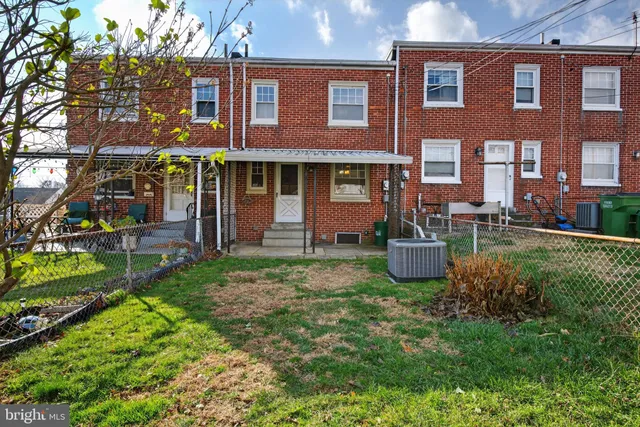 $215,000 | 143 Hershey Avenue, Lancaster, PA 17603