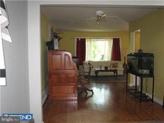 146 Hartford Road Delran, NJ 08057 - Photo 8 of 12 Dining Room