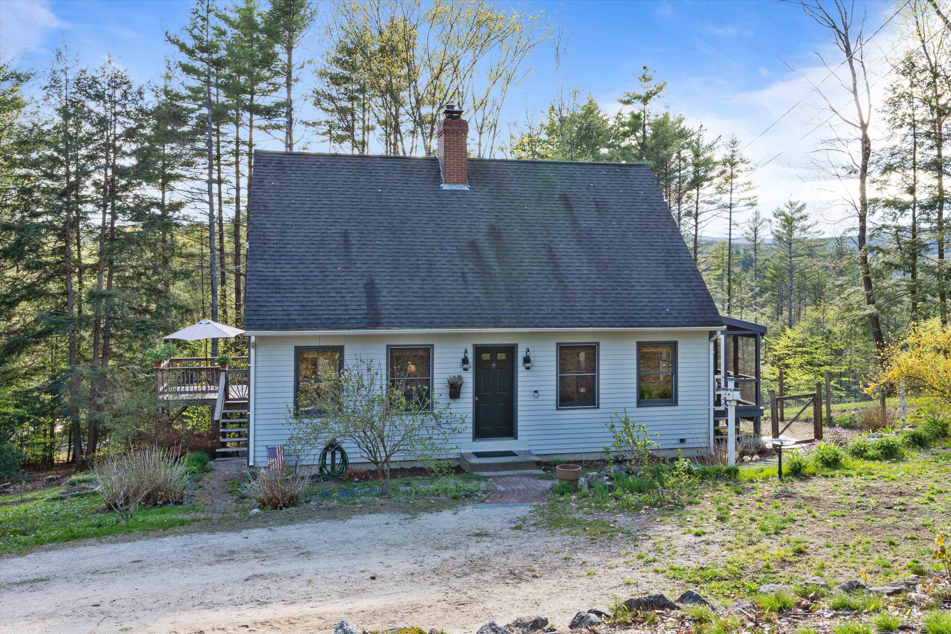 26 Balch Farm Road Bennington, NH 03442 - Photo 2 of 33