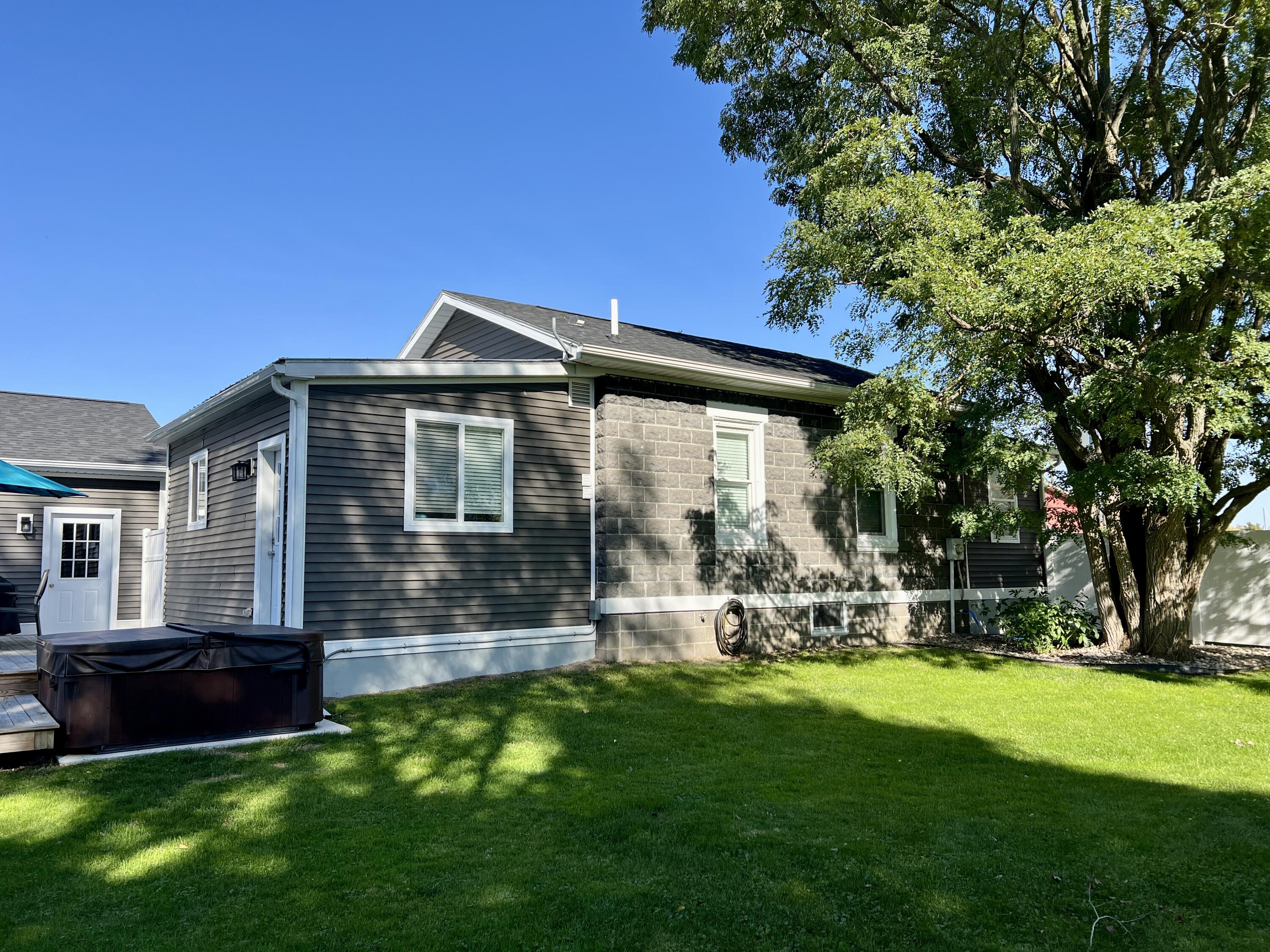 18 Lake Street Rouses Point, NY 12979 - Photo 26 of 34 Gallery Image 26