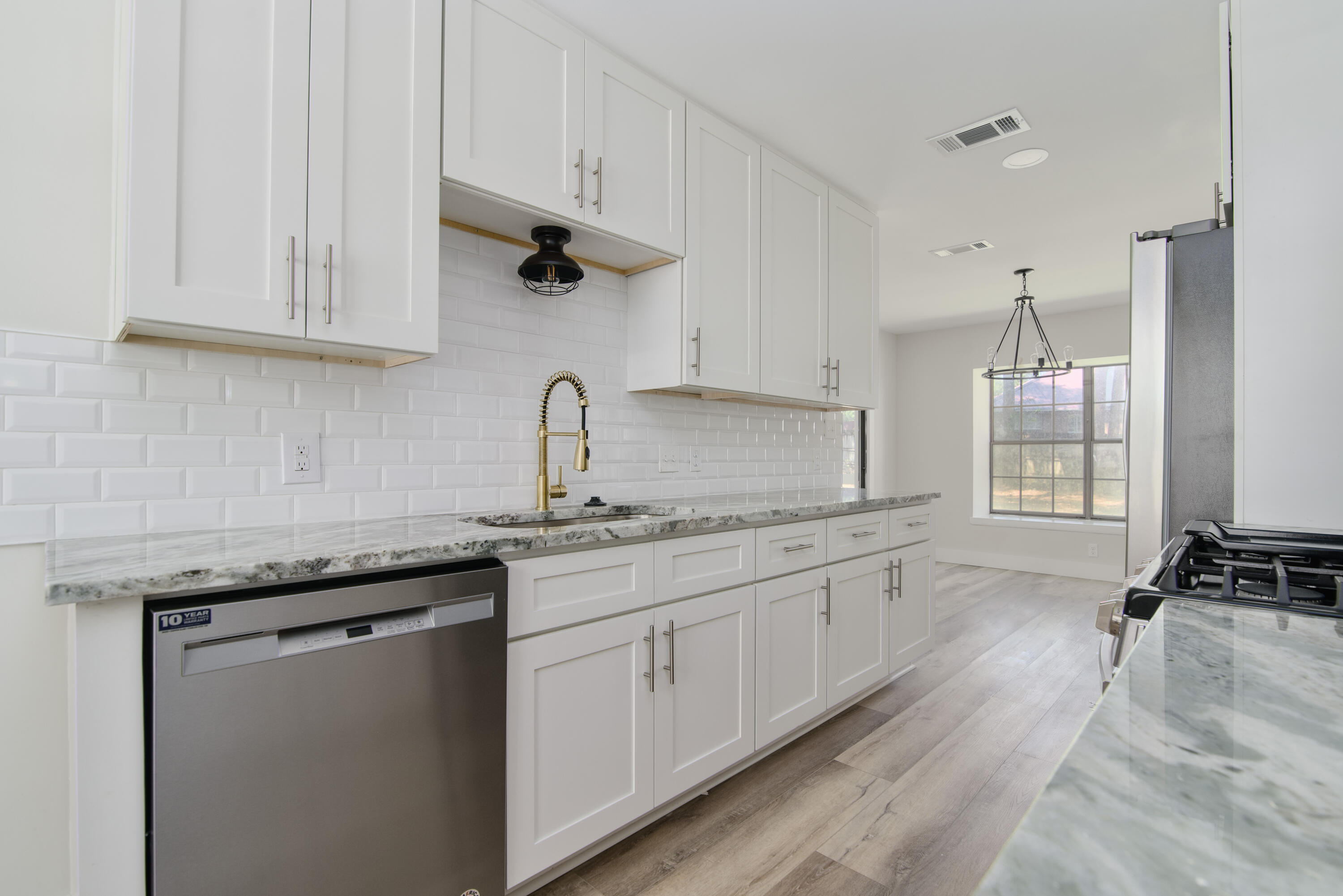 3069 Airport Road Crestview, FL 32539 - Photo 8 of 69 Gallery Image 8
