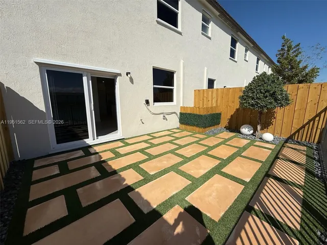 $2,900 | 2767 Southeast 25th Avenue, Homestead, FL 33035